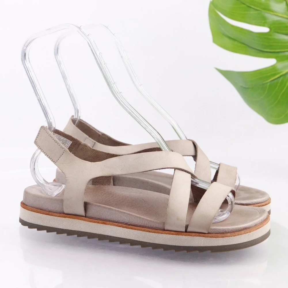 Merrell Womens Juno Sandals Size 9 Beige Tan Leather Slingback Lug Sporty Shoes